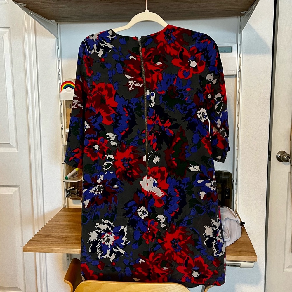 FOSSIL SILK SHIFT DRESS - Picture 4 of 6